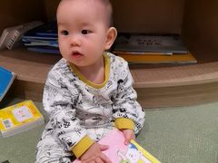 -金宝贝早教(大悦城中心)