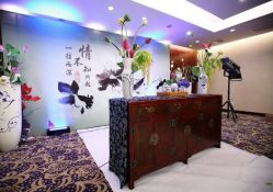-红丝高端婚礼中心(旗舰店)