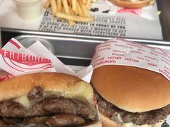 -FATBURGER 特富客汉堡(外交公寓店)