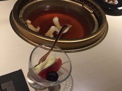 松茸汤底-余欢领鲜火锅(新街口店)