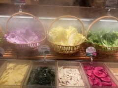 -左庭右院鲜牛肉火锅(浦江欢乐颂店)