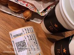 -SFC上影影城(南京新城市广场店)