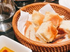 餐前面包-Efes Turkish & Mediterranean Cuisine 艾菲斯餐厅(陆家嘴店)