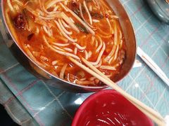-红鼻子桂林米粉(金唐新光界店)