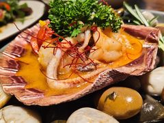 香煎北海道扇贝配辣味香肠汁-Bistro 63 创意融合料理(广粤天地店)