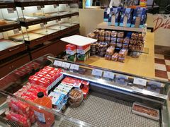 零售区-宁波华侨温德姆至尊豪廷大酒店·多丽美食屋