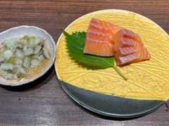 三文鱼刺身-信日本料理(信义坊店)