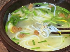 -良米山·云南野生菌过桥米线(上海首店)