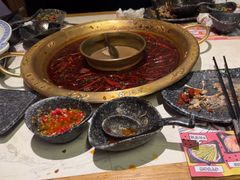 -哥老官重庆美蛙鱼头(西湖银泰十一哥店)