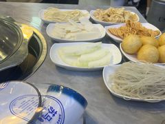-光头药膳鸡(莱茵小镇店)