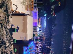 -悦吧·360°全景天台酒吧(象山店)