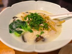 -乐忻皇朝(上海中心大厦店)