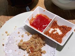 -聚鑫朋酸菜肥肠(文艺路口店)
