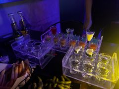 -vimi便利店酒吧