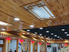 -屯老二农家铁锅炖·行业领军者(梅江店)