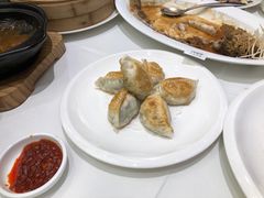 广东鲜虾韭菜煎饺-万龙洲海鲜(大兴绿地缤纷城店)