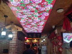 -闯关东东北农家菜(崂山石老人店)