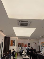 -侨治发型