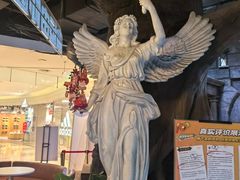-暴风岛沉浸式体验馆(百联世纪店)