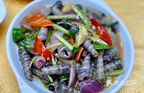 Stir-Fried Razor Clams in Cantonese Style