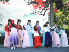 -六艺琴馆钢琴·古筝·古琴·琵琶