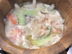 -鱼遇木桶斑鱼火锅(塔湾店)