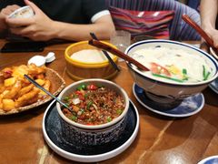 -雀舞云南菜(天津天河城购物中心店)