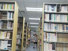 -南山图书馆(常兴路店)