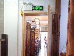 -聚首堂·特色小吃·肘子(什刹海德胜门店)