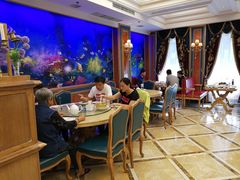 大堂-品海楼·大连海胆锅贴馆(东港店)
