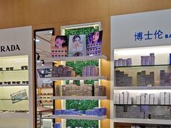 -光明眼镜·蔡司授权(徐泾店)