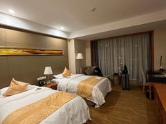 -无锡鼎尚皇冠酒店