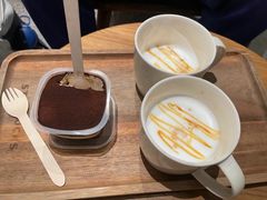 -星巴克(广州淘金路店)