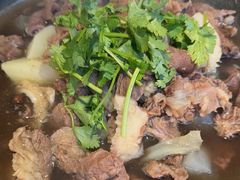 -大众跷脚牛肉馆·非遗传承单位(峨眉山店)