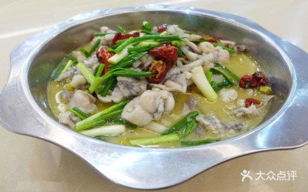 黄鹤楼(中亭街达道店)泡椒田鸡王图片 - 第0张