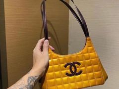 -CHANEL(恒隆广场店)