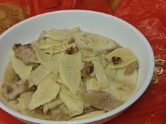 -卿园芳远·正宗石鼓白鸭汤