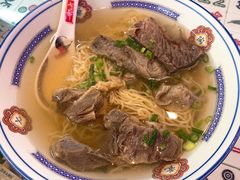 -七爷清汤腩·港式餐厅(金狮广场店)