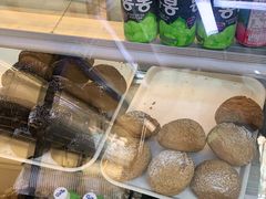 -韩国利尔面包(桂林路店)