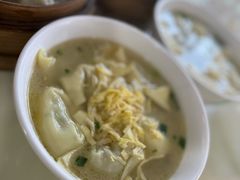-绿杨馄饨临顿路店