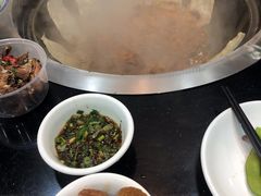 -三里屯土灶炖公鸡地锅鸡(江东店)