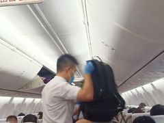 -东方航空(虹桥路店)