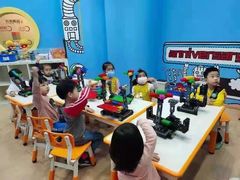 -百变天才机器人编程中心·信奥·无人机·科技特长生(金田广场店)