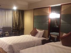 -蓝海国际大饭店·蓝钻自助百汇(兰山店)