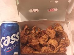 -BHC炸鸡(明洞总店)