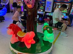 -爱玩嘉年华(龙湖源著天街店)