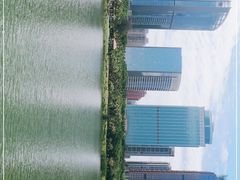 -万绿园