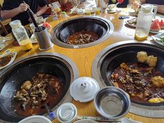 -缘福乡村铁锅炖民宿(八达岭店)