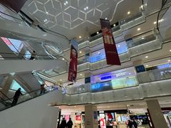 -新百广场(地铁站)