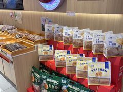 -柏威年大连购物中心